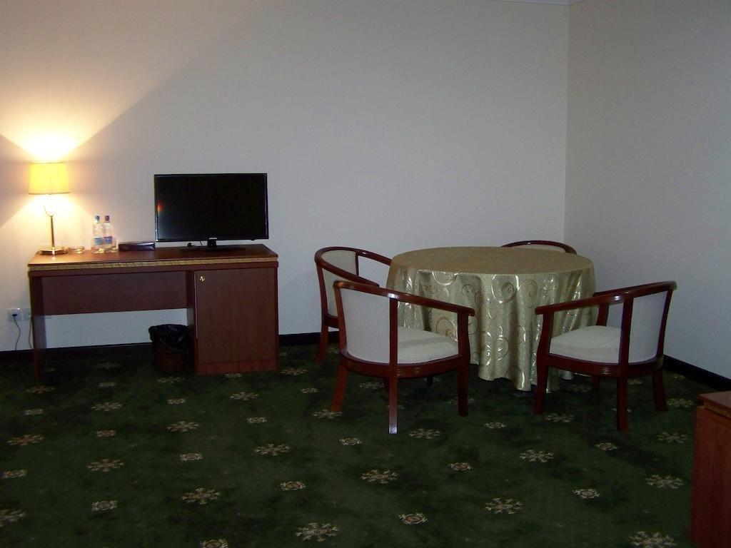 Arien Plaza Hotel Tașkent Exterior foto