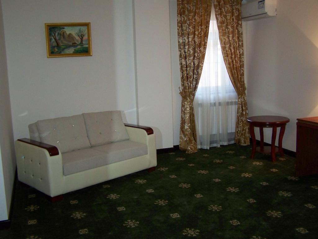 Arien Plaza Hotel Tașkent Exterior foto