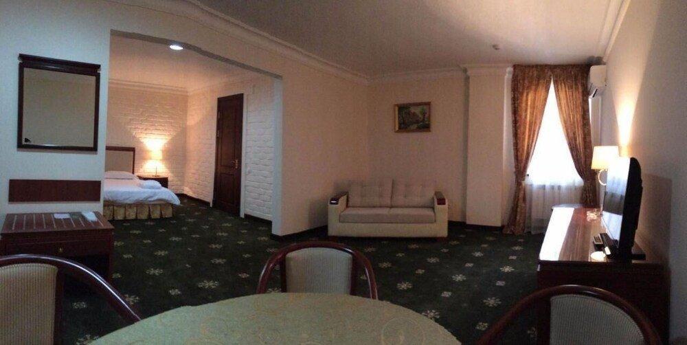 Arien Plaza Hotel Tașkent Exterior foto